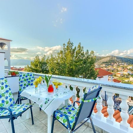 Villa Vittorio Seget Vranjica Buitenkant foto