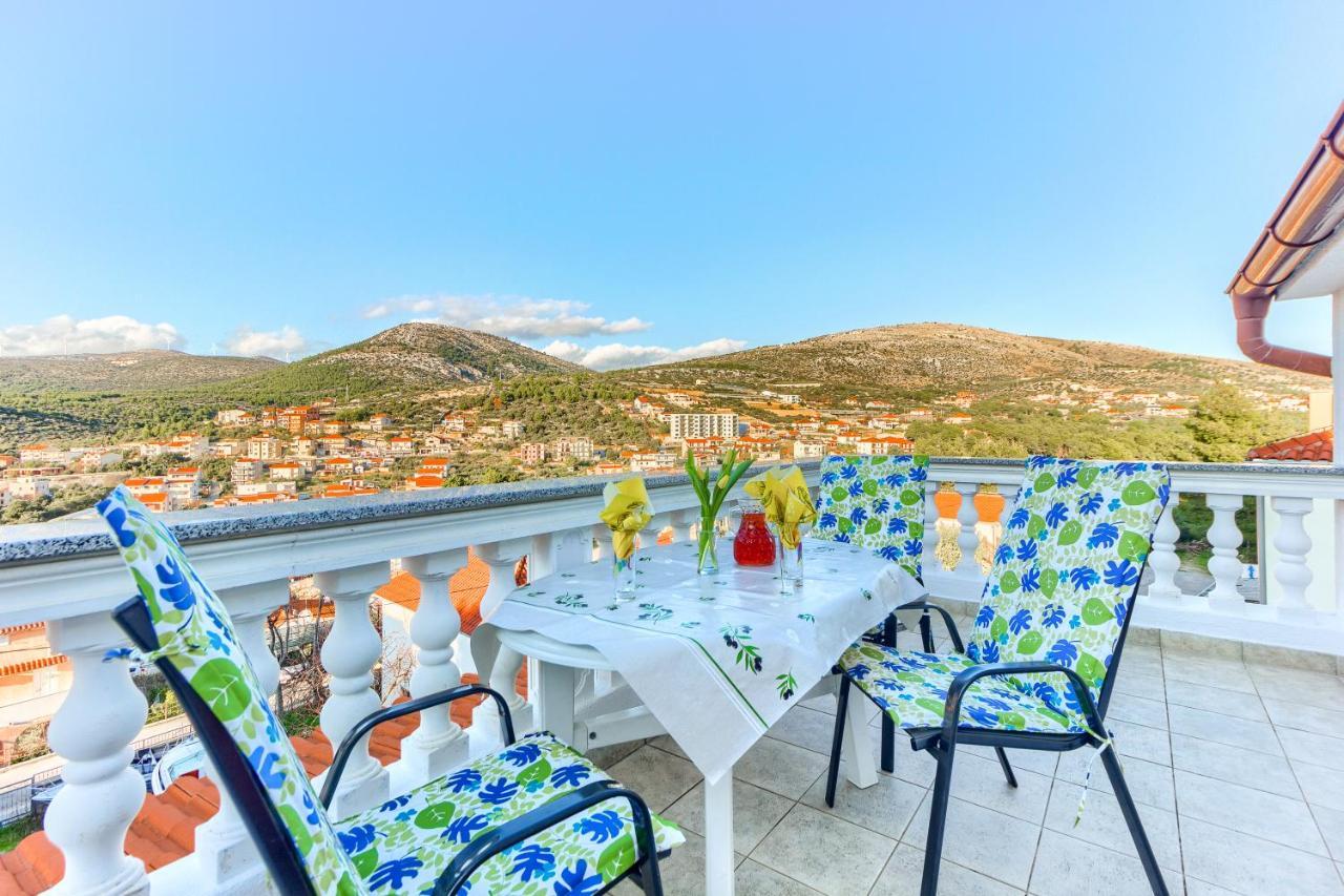 Villa Vittorio Seget Vranjica Buitenkant foto