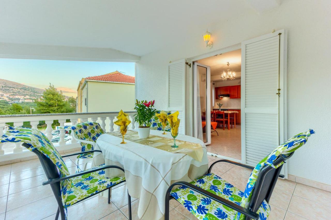 Villa Vittorio Seget Vranjica Buitenkant foto