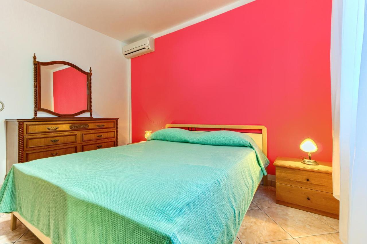 Villa Vittorio Seget Vranjica Buitenkant foto